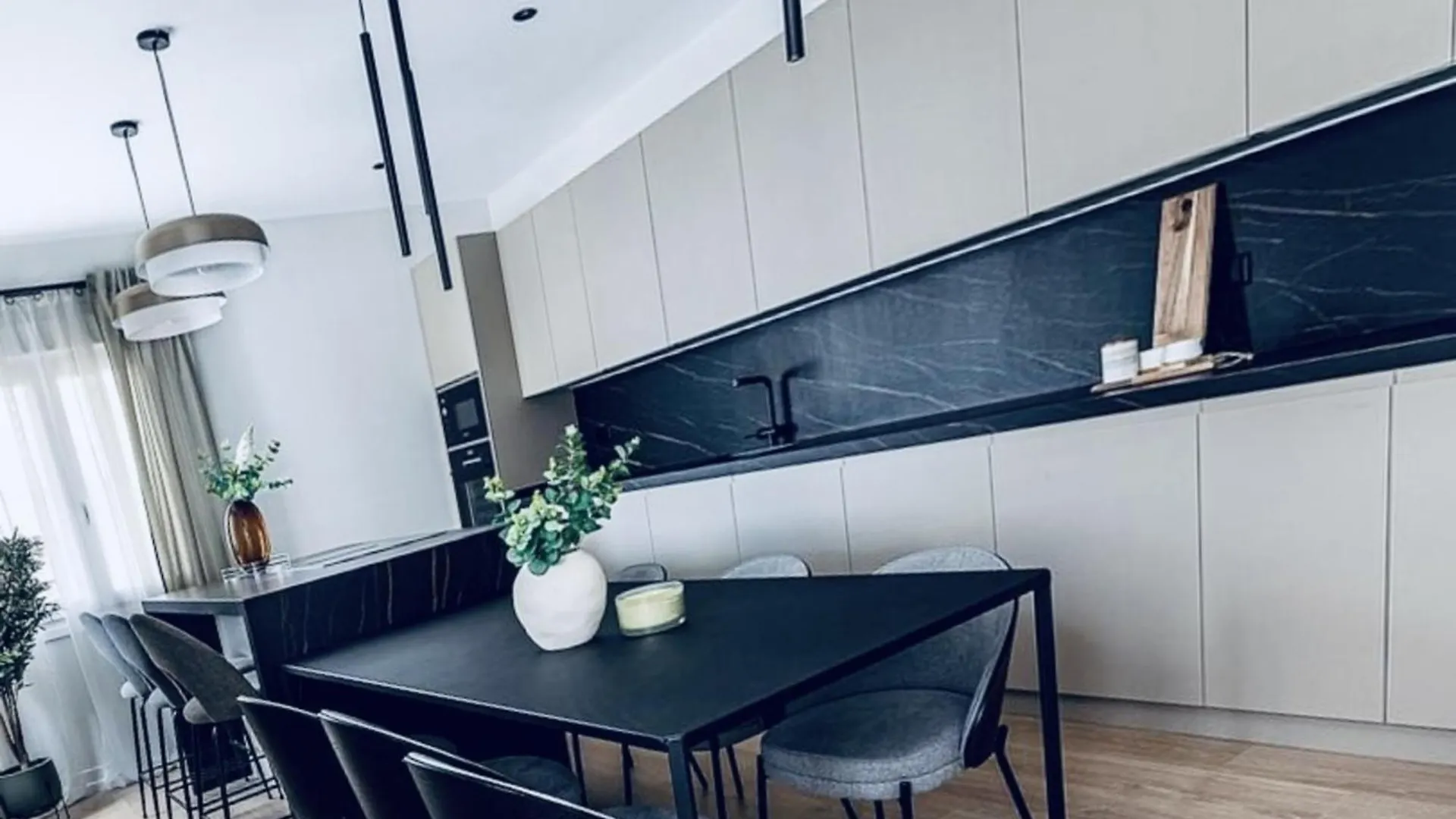 Apartment Majestic Navigli Home Rome Italy